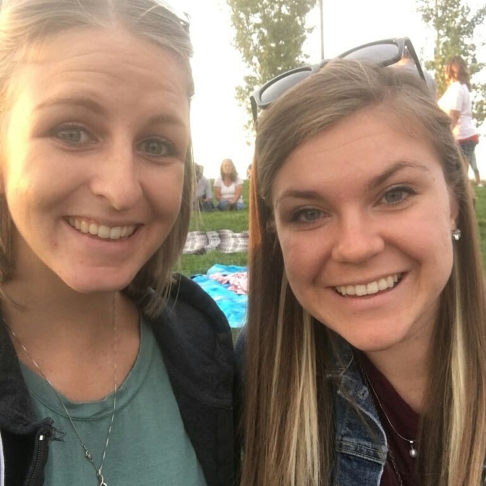 Meet your Posher, Alicia